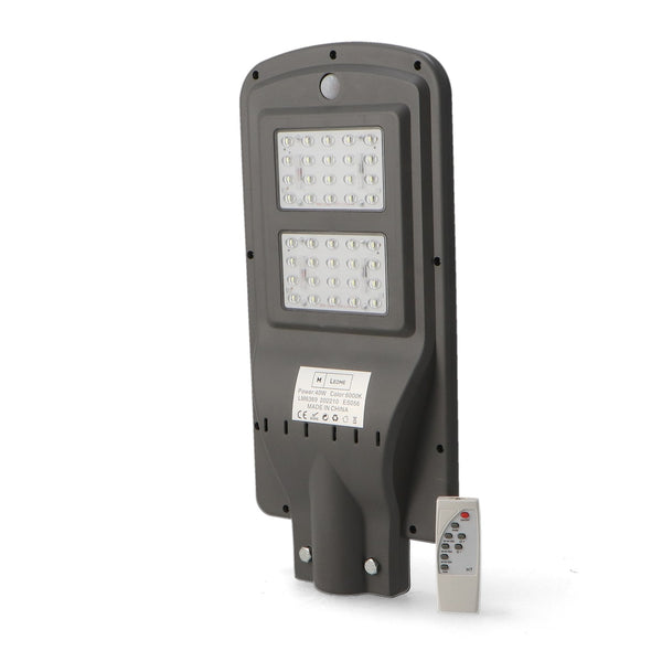 Lumină stradală solară LED pentru Iluminat Public 40W cu Senzor