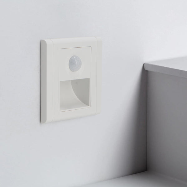 Baliză LED încasabilă cu senzor PIR Nomis Square 1,2W